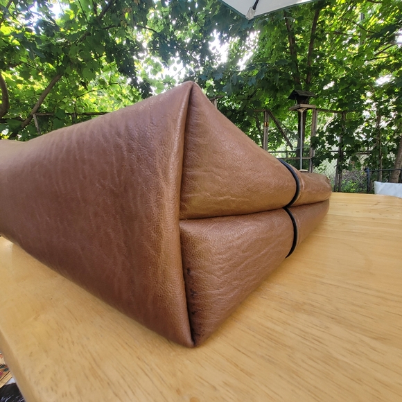 Calvin Klein Reversible Tote With Pouch, Faux Leather Black Brown, Shoulder Bag - Picture 7 of 12